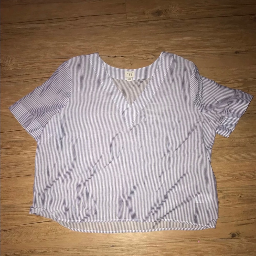 Plus size crop top